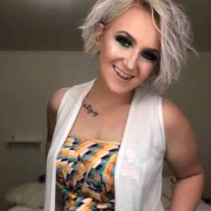 Meet your Posher, Kayla